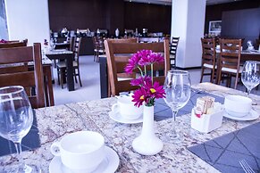 Hotel Crown Victoria