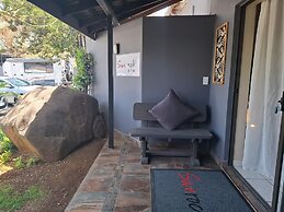 Sunrock Guesthouse