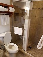 Black Hawk Motel and Suites