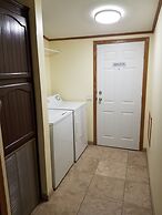 Black Hawk Motel and Suites