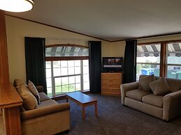 Black Hawk Motel and Suites