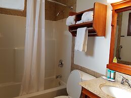 Black Hawk Motel and Suites