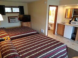 Black Hawk Motel and Suites