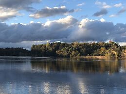 Cedar Lodge and Settlement