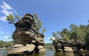 Cedar Lodge and Settlement