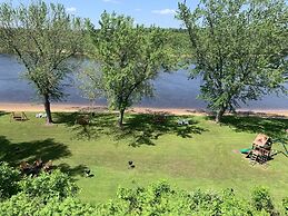 Cedar Lodge and Settlement