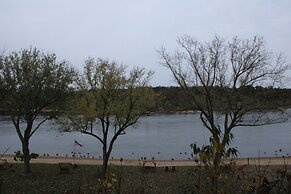 Cedar Lodge and Settlement