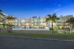 Kirra Palms Holiday Apartments