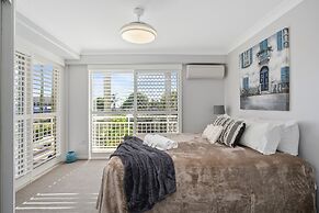 Kirra Palms Holiday Apartments