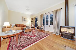 Whispering Pines Cottages