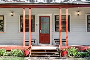 Whispering Pines Cottages