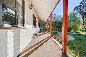 Whispering Pines Cottages