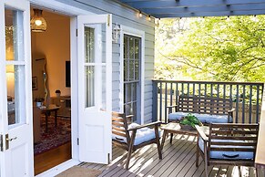 Whispering Pines Cottages