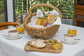 Pethers Rainforest Retreat
