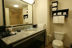 Hampton Inn & Suites by Hilton Red Deer