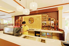 Sunny Beach Resort and Spa