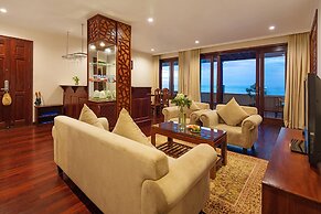 Sunny Beach Resort and Spa