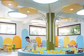 Sunny Beach Resort and Spa