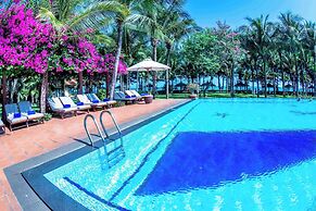 Sunny Beach Resort and Spa