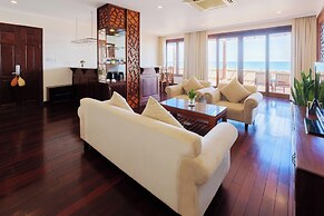 Sunny Beach Resort and Spa