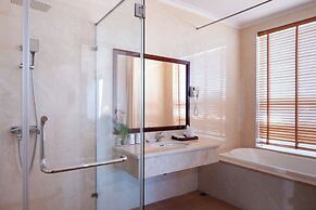 Sunny Beach Resort and Spa