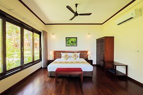 Sunny Beach Resort and Spa