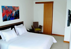 Travelers Suites Orange Cartagena