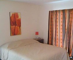 Avalon Court Accommodation