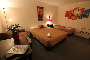 Avalon Court Accommodation