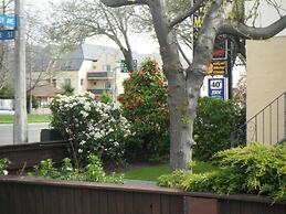 Avalon Court Accommodation