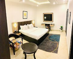Hotel Bon Voyage