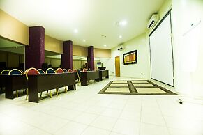 Hotel Bon Voyage