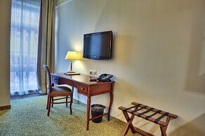 Garden Ring Hotel