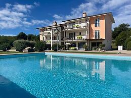 Bran & Denise - Apartments