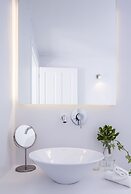 Pietra e Mare - Mykonos Moments