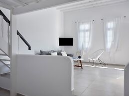 Pietra e Mare - Mykonos Moments