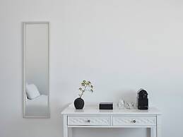 Pietra e Mare - Mykonos Moments