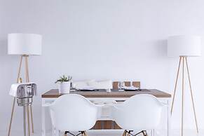 Pietra e Mare - Mykonos Moments