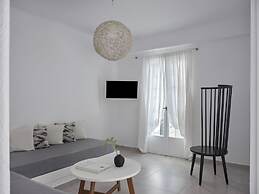 Pietra e Mare - Mykonos Moments