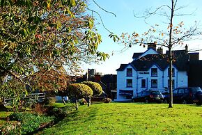 Lion Hotel and Studio Apartments