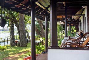 Coconut Lagoon - Cgh Earth