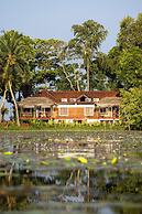 Coconut Lagoon - Cgh Earth