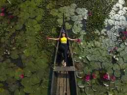 Coconut Lagoon - Cgh Earth