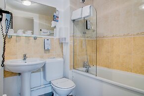 Comfort Hotel Etampes