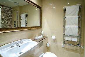 Greywalls Hotel and Chez Roux