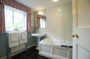 Greywalls Hotel and Chez Roux