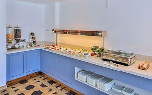 Linda Beach Class Hotel - Boutique Class