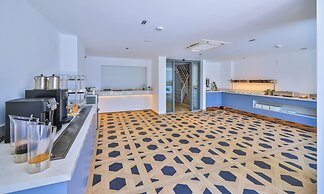 Linda Beach Class Hotel - Boutique Class