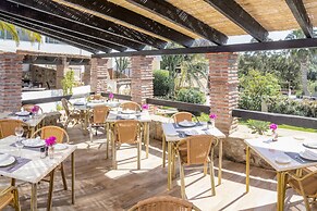 Hotel El Cortijo De Zahara by Q Hotels