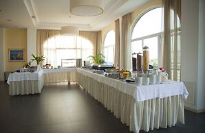 Club Azzurro Hotel & Resort